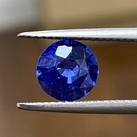 1.83 ct Round Blue Natural Sapphire