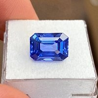 5.98 ct Emerald Blue Natural Sapphire
