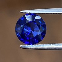 1.64 ct Round Blue Natural Sapphire
