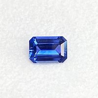 0.89 ct Emerald Blue Natural Sapphire