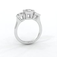 Selena 3 Stones Oval