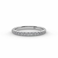Angeli Vintage Claw Set Wedding Ring