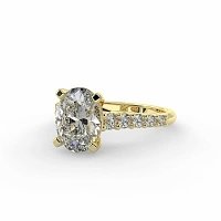 Dalia with Graduated Side Stones