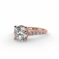 Dalia with Graduated Side Stones