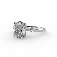 Ariel with Round Prong-Set on Band