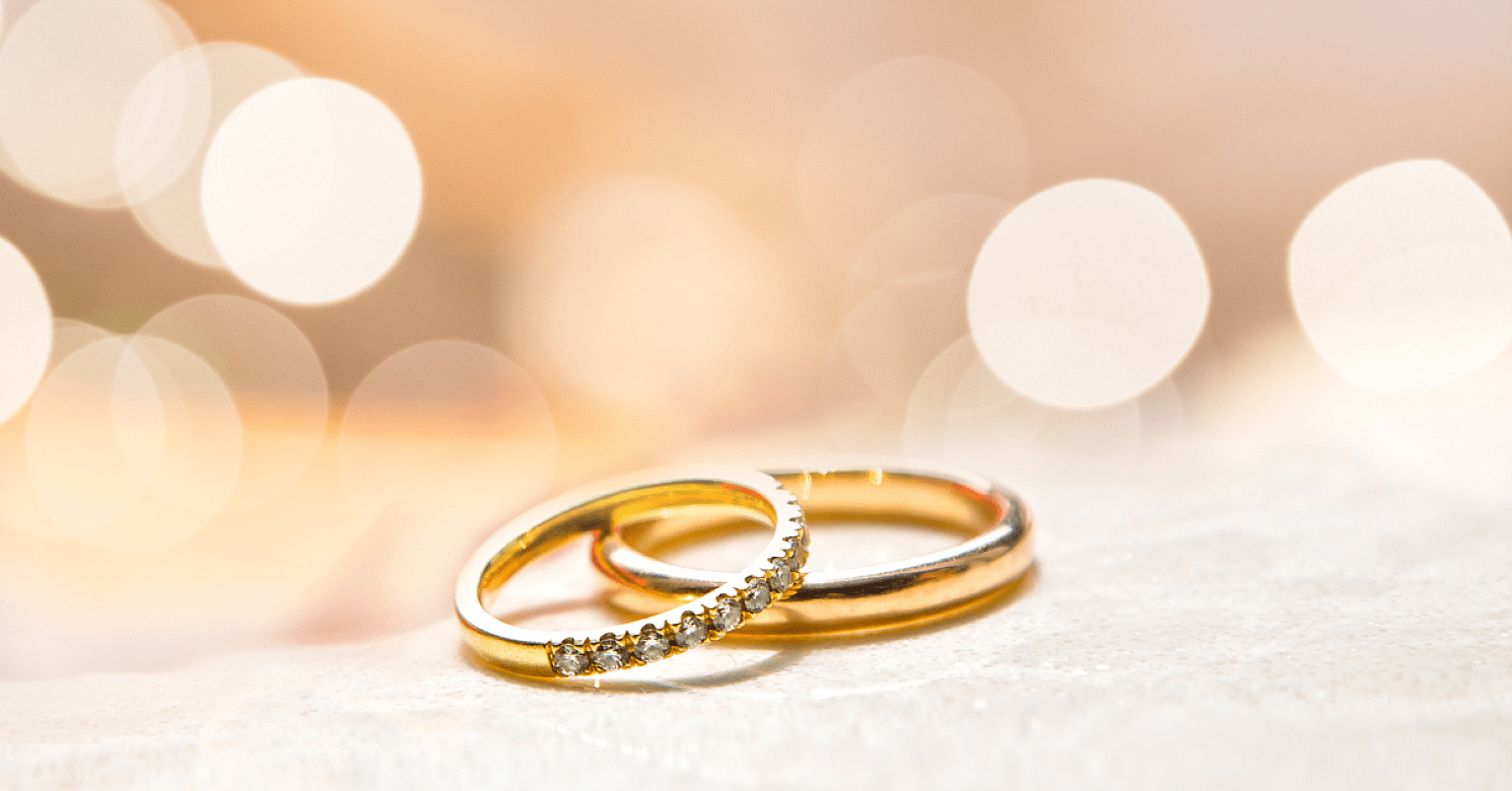 Promise Ring vs. Engagement Ring - What's the Difference?