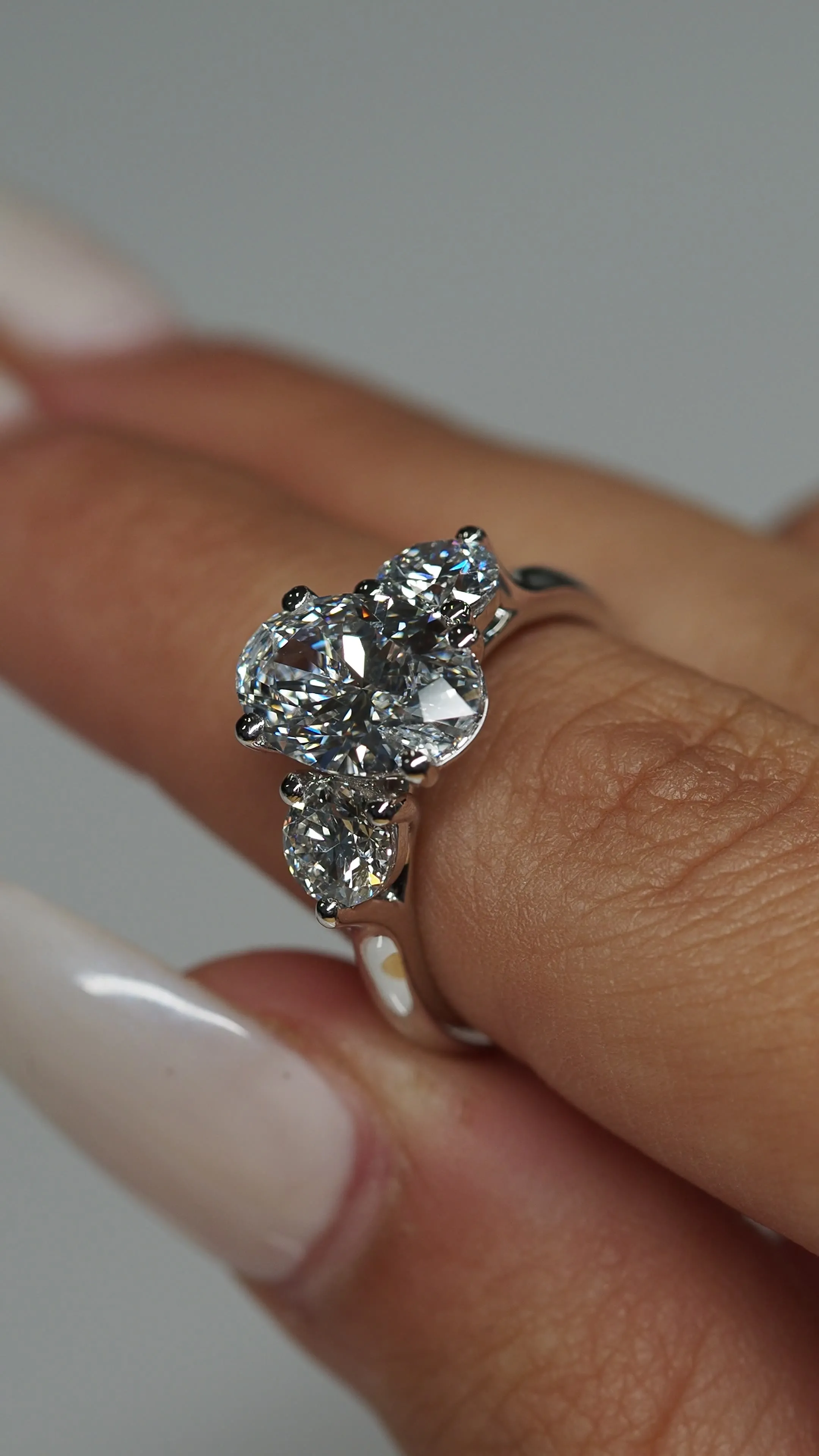 Diamond Thumbnail