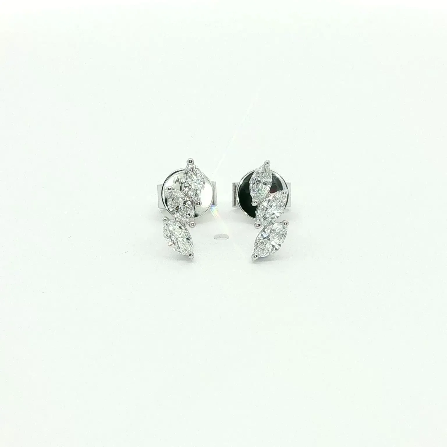 Diamond Thumbnail